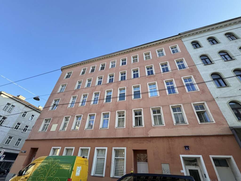  عقار تجاري في Brigittenau, Austria 86متر مربع رقم 89444