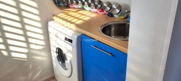 1 bedroom Penthouse in Alicante, Spain No. 175822 7