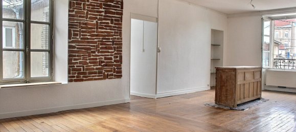 Edificio de 5 dormitorios en Verdun, France No. 215314 7