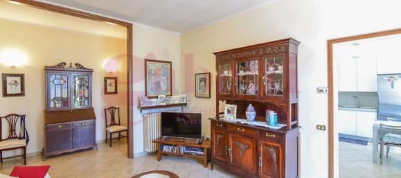 4 rooms Apartment in Arosio, Italy No. 333679 2