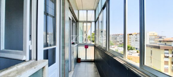 3 Schlafzimmer Wohnung in Almada, Portugal, Nr. 280436 7