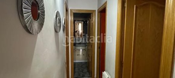 4 Schlafzimmer Wohnung in L'Hospitalet de Llobregat, Spain, Nr. 173692 21