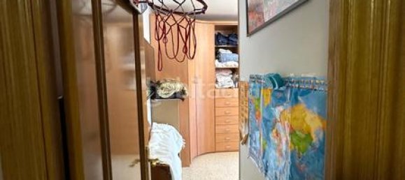 4 Schlafzimmer Wohnung in L'Hospitalet de Llobregat, Spain, Nr. 173692 19
