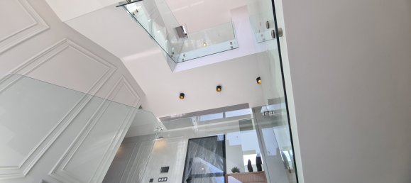 4 bedrooms Property in Kusadasi, Turkey No. 21195 2