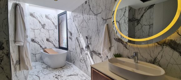 4 bedrooms Property in Kusadasi, Turkey No. 21195 12