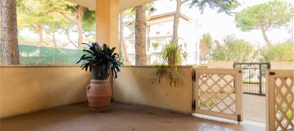 12 rooms Villa in Cattolica, Italy No. 74803 26