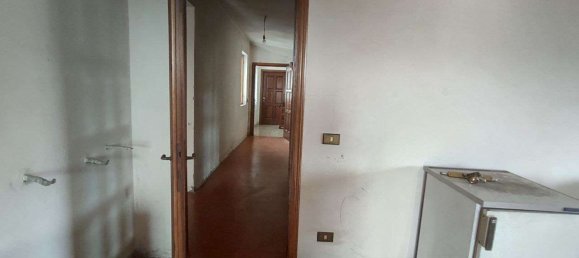 Apartamento de 6 divisões em San Giustino, Italy N.º 281198 17
