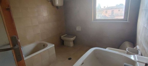 Apartamento de 6 divisões em San Giustino, Italy N.º 281198 12