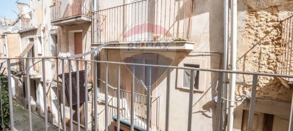 Квартира с 1 спальней в Кальтаджироне, Италия № 238857 4