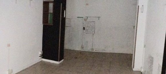 32m² Commercial property in Rome, Italy No. 167050 11