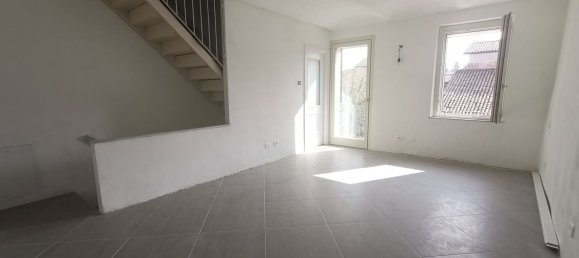 4 rooms House in Rocchetta Tanaro, Italy No. 121052 10
