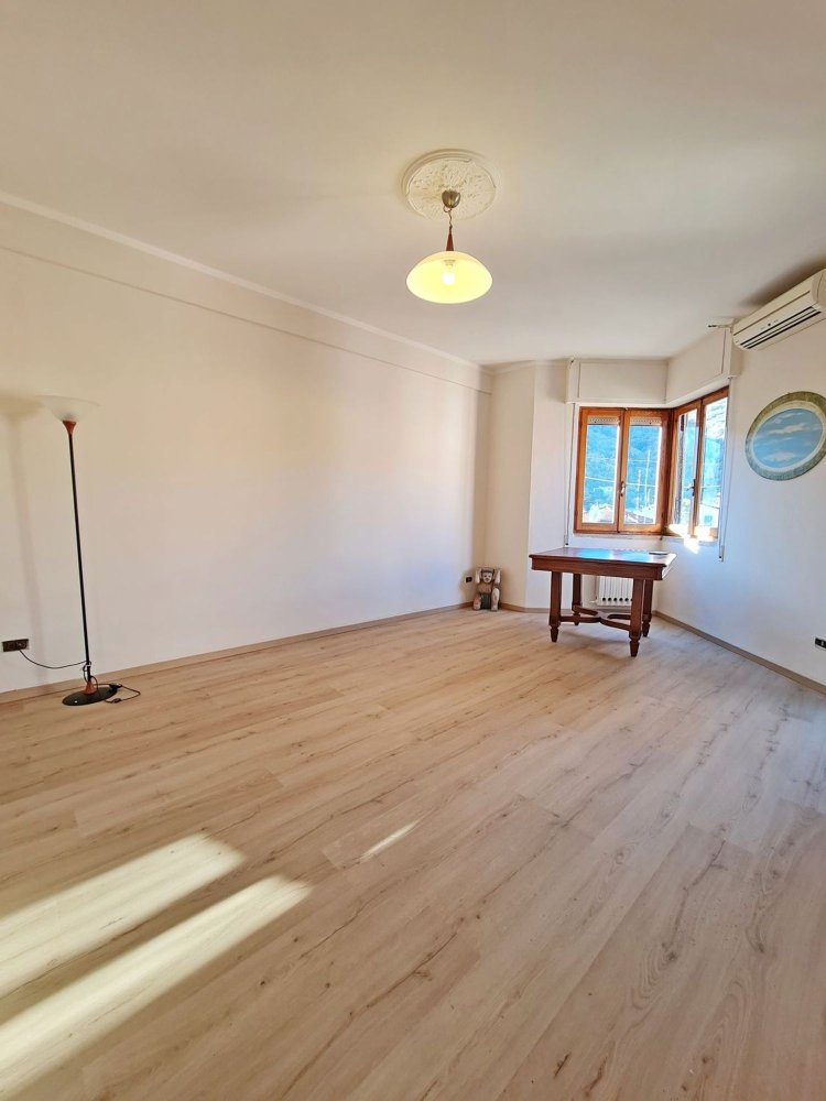 3-Zimmer Wohnung in Arcola, Italy, Nr. 183081