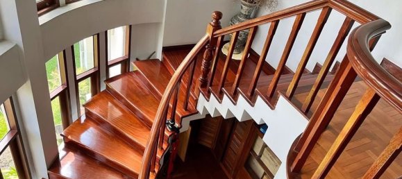 4 bedrooms House in Phra Khanong, Thailand No. 4517 9