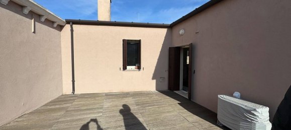 8-salle Appartement à Venice, Italy No. 131733 22