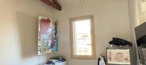 8-salle Appartement à Venice, Italy No. 131733 8