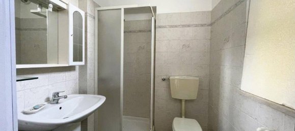 7 rooms House in Bruno, Italy No. 151042 15