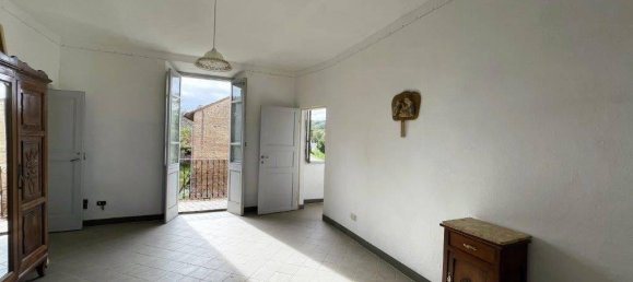 7 rooms House in Bruno, Italy No. 151042 13