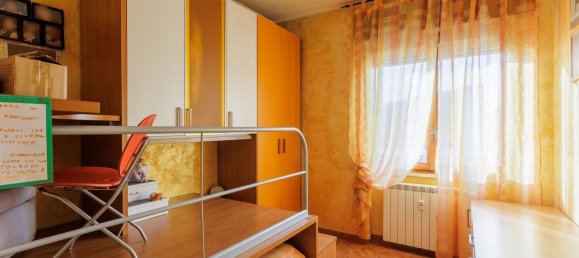 Квартира с 4 комнатами в Баранцате, Италия № 330411 17