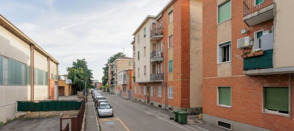 Квартира с 4 комнатами в Баранцате, Италия № 330411 23