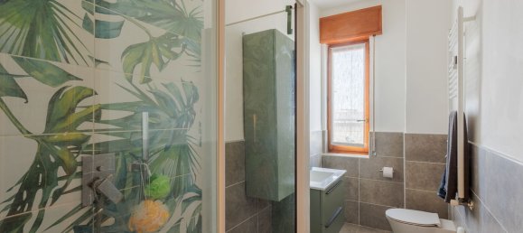 Квартира с 4 комнатами в Баранцате, Италия № 330411 16