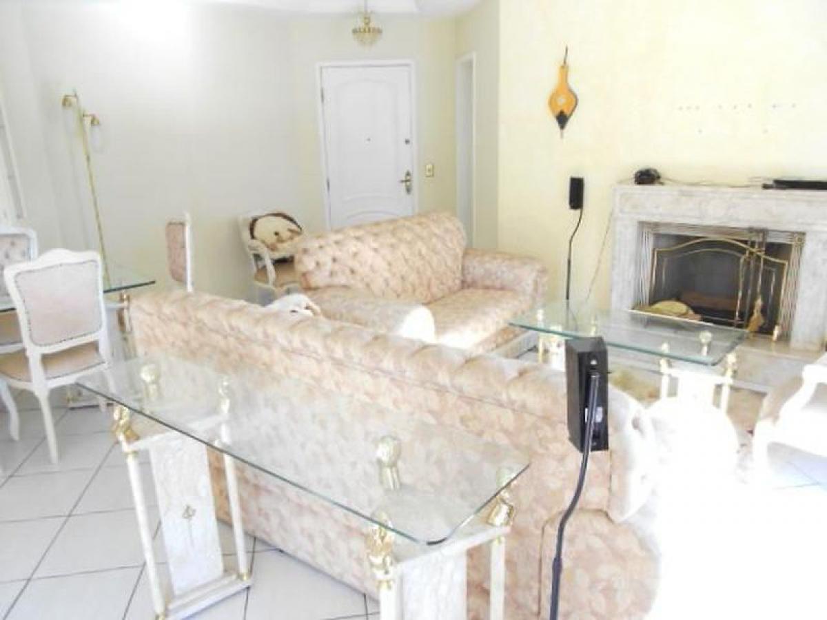 Casa de 4 dormitorios en Sao Paulo, Brazil No. 452642