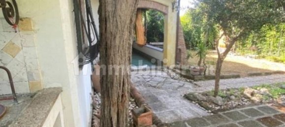 2 bedrooms Villa in Ardea, Italy No. 4509 11