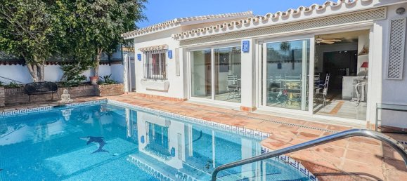 4 chambres Villa à Estepona, Spain No. 23620 24