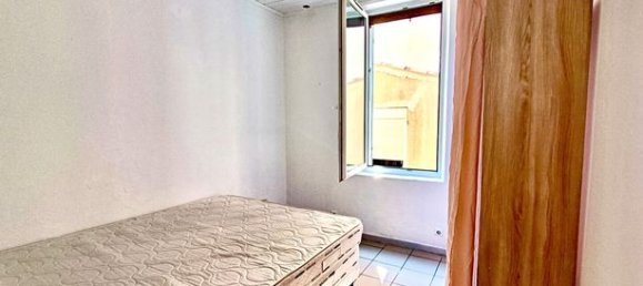 2 bedrooms Apartment in Marseille, France No. 289643 6