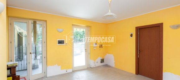 2 rooms Apartment in San Mauro Torinese, Italy No. 298146 16