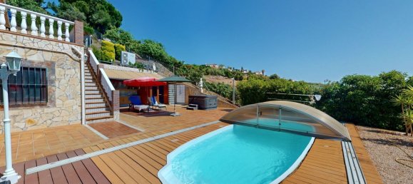 4 bedrooms Villa in Frigiliana, Spain No. 56408 2
