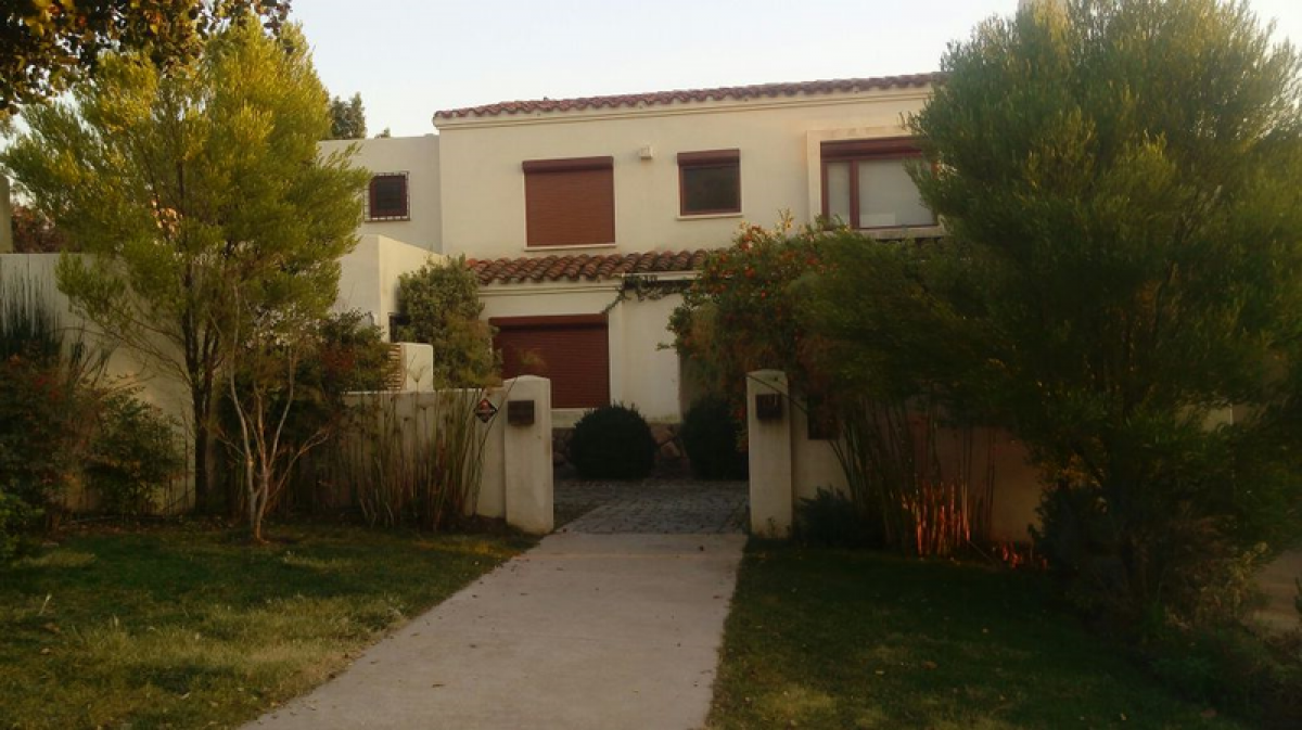 5 bedrooms House in Chacabuco, Chile No. 3255