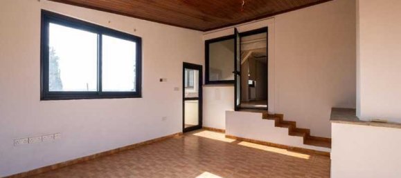 4 Schlafzimmer Gewerbliche Immobilie in Strovolos, Cyprus, Nr. 19640 4