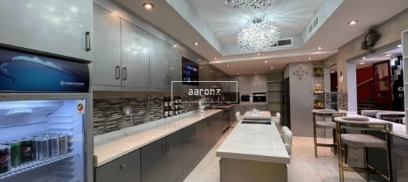 Apartamento de 5 dormitorios en Jumeirah Lake Towers, UAE No. 56669 6