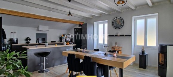 2 Schlafzimmer Haus in Jura, France, Nr. 301305 3