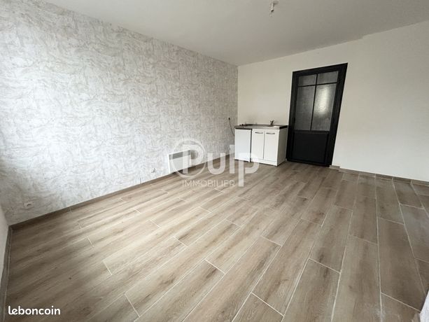 Casa de 5 dormitorios en Annay, France No. 314799