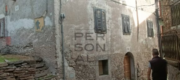 5 bedrooms House in Cembra Lisignago, Italy No. 112259 2