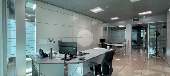 20غرفة مكتب في Magenta, Italy رقم 74863 18