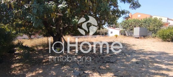 629m² Land in Paterna, Spain No. 163827 8
