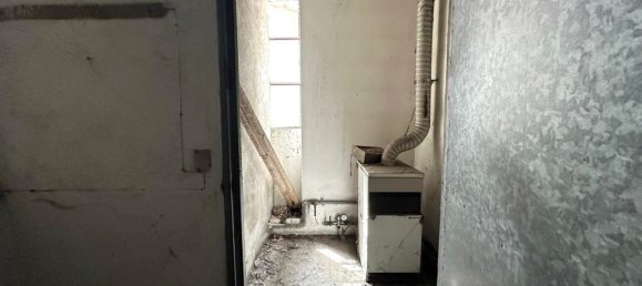 200m² Commercial property in Verona, Italy No. 257988 12