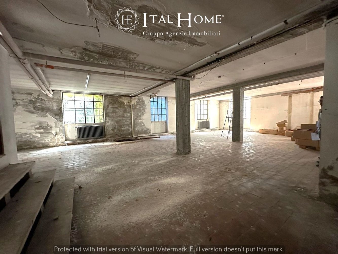 200m² Commercial property in Verona, Italy No. 257988