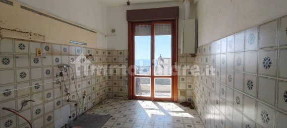 2 bedrooms Apartment in Genoa, Italy No. 101494 12