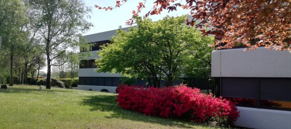Edificio de 5 habitaciónes en Grandate, Italy No. 84067 17