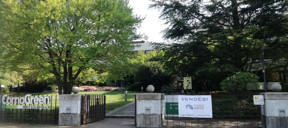 Edificio de 5 habitaciónes en Grandate, Italy No. 84067 4