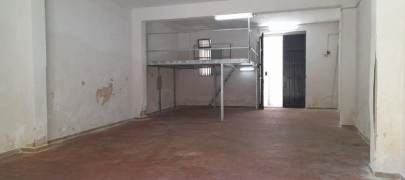 Garage in Syracuse, Italy 45m², Nr. 243016 3