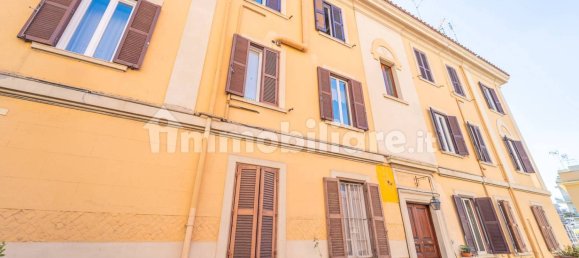 2 bedrooms Apartment in Rome, Italy No. 261919 36