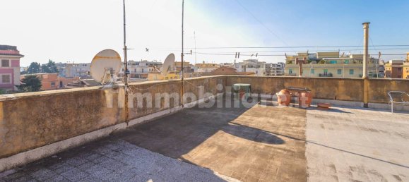 2 bedrooms Apartment in Rome, Italy No. 261919 30