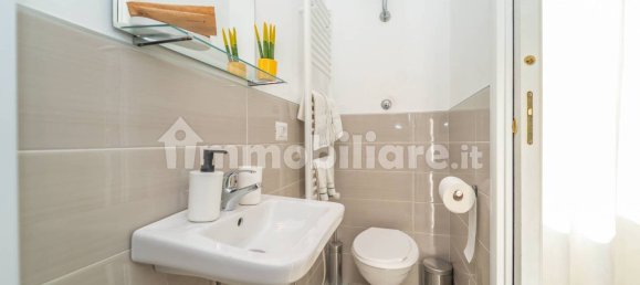 2 bedrooms Apartment in Rome, Italy No. 261919 2