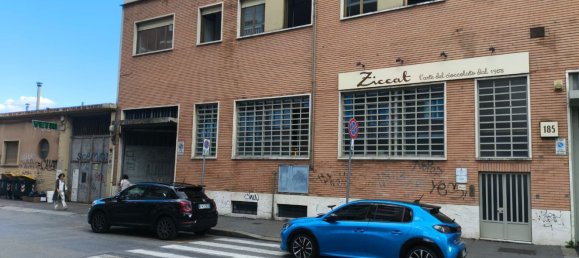 40m² Garage in Turin, Italy No. 339285 3