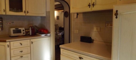 Вилла с 9 комнатами в Рокка ди Ботте, Италия № 121937 17