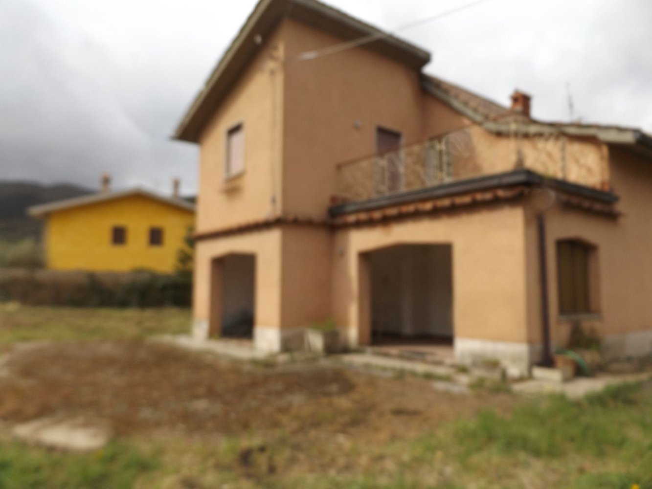 Вилла с 9 комнатами в Рокка ди Ботте, Италия № 121937